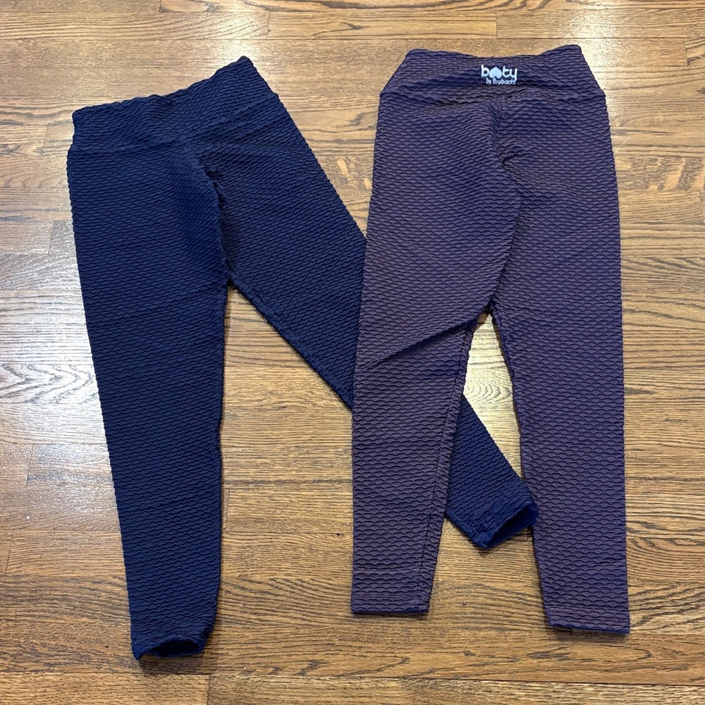 Booty by Brabants pair of Textured Leggings - Navy and Purple, one size